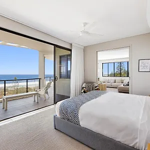**** Resort Meridian Alex Australia