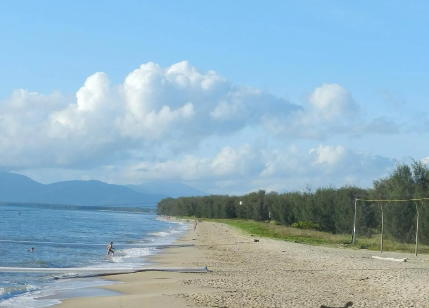 Aparthotel The York Beachfront Holiday Apartments Yorkeys Knob