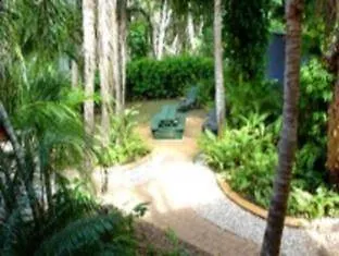 **** Aparthotel The York Beachfront Holiday Apartments Yorkeys Knob Australia