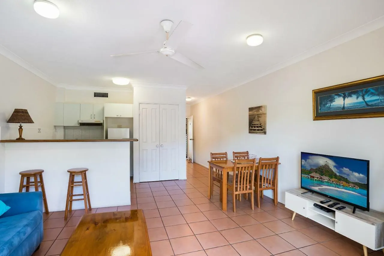 The York Beachfront Holiday Apartments Yorkeys Knob Australia